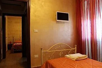 Rosa Candida * San Foca