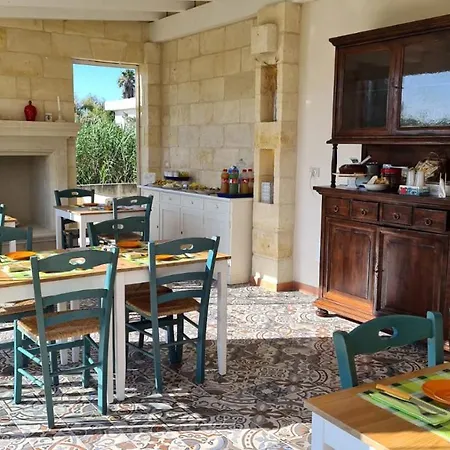 Rosa Candida Landhaus