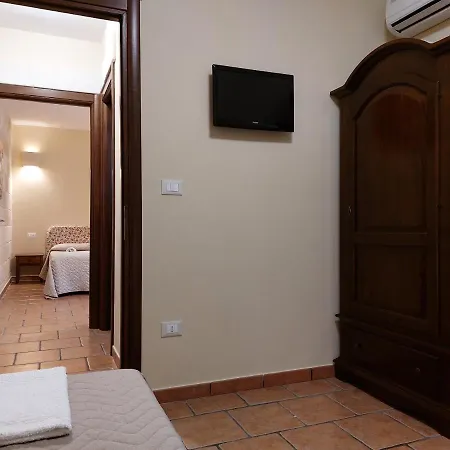 Rosa Candida Lantställe San Foca