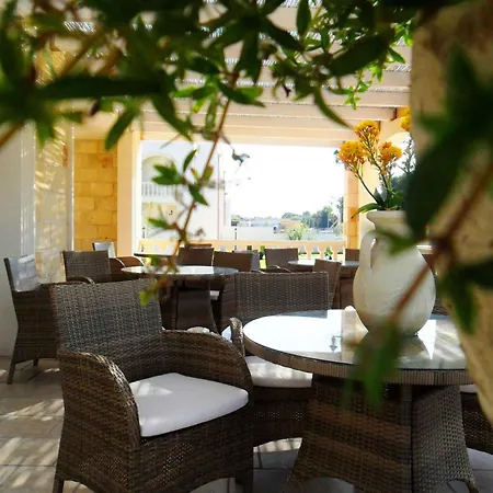 Rosa Candida Lantställe *