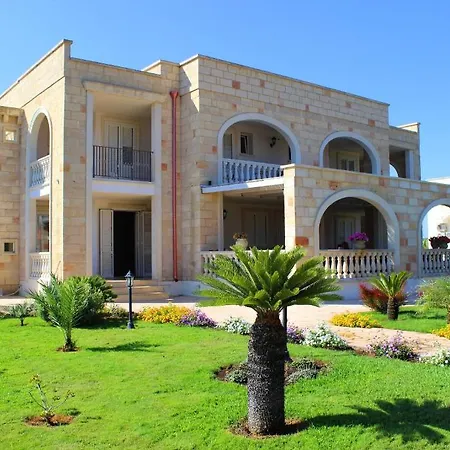 Lantställe Rosa Candida San Foca