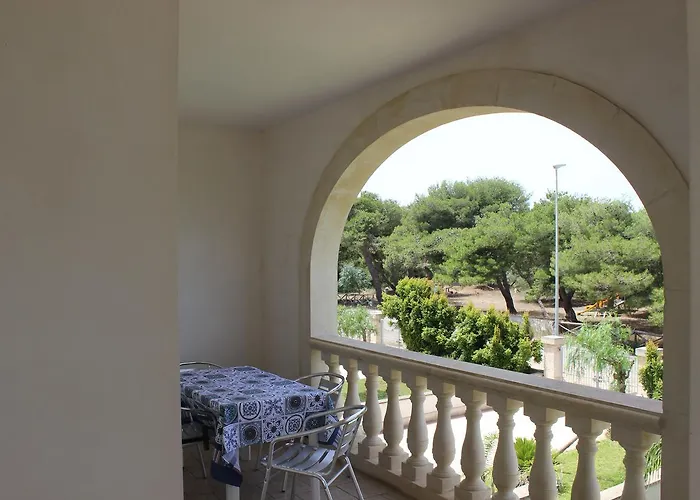 Rosa Candida Lantställe